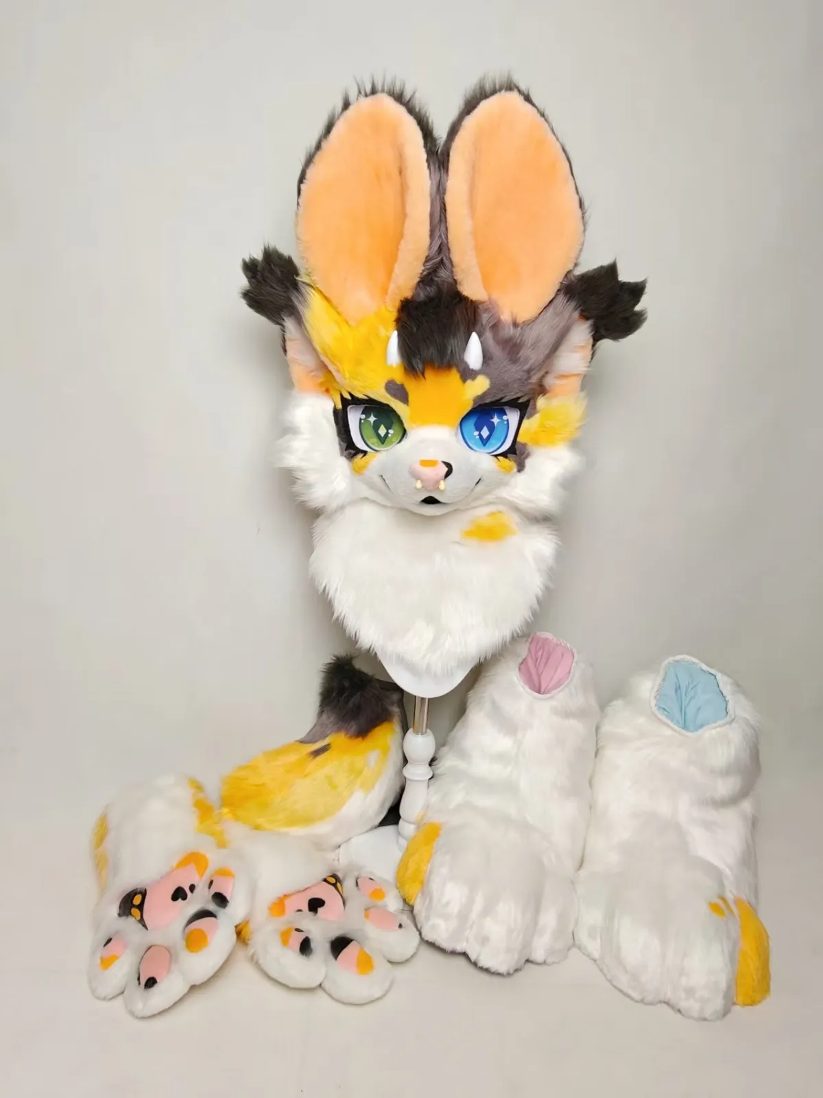 Lumiseed fursuit — calico bun